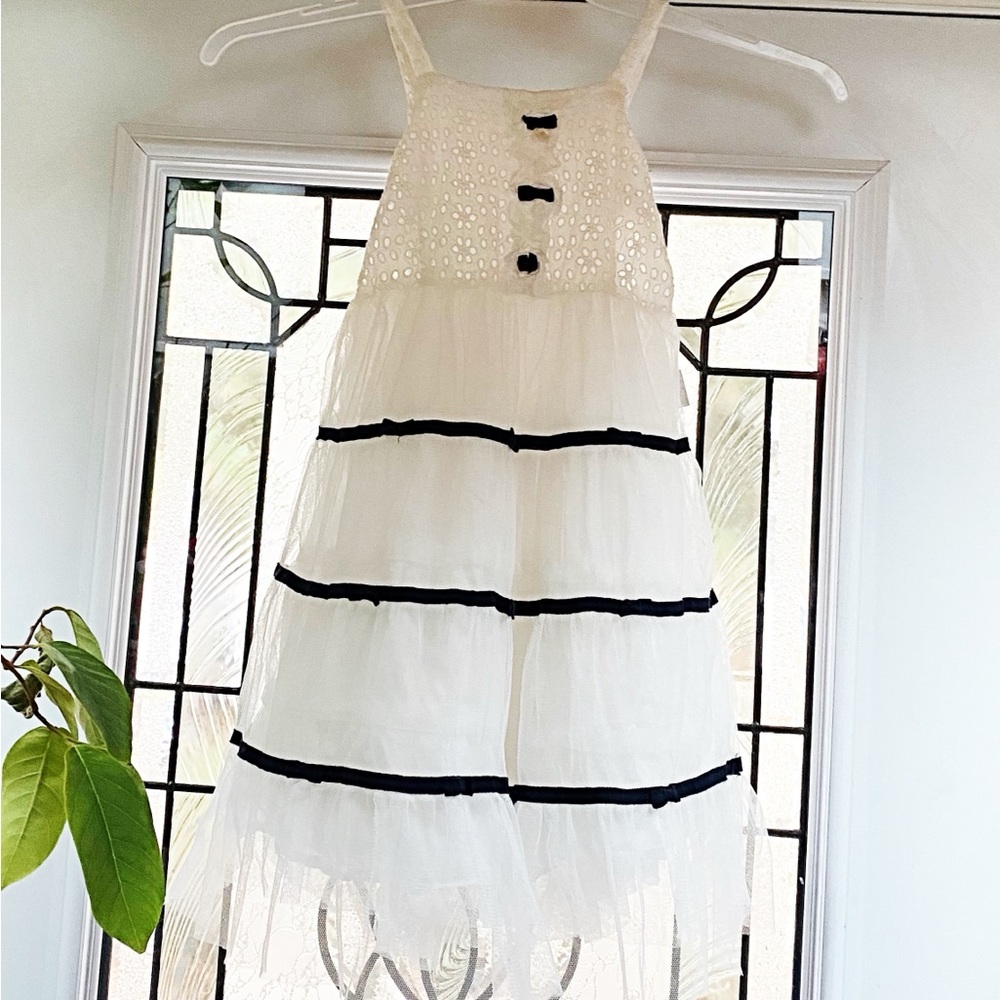 QQDUCK - White Lace Dress